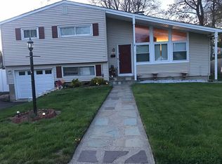 330 Ferndale Ave, Stratford, CT 06614