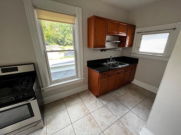 5th image of 3826 Eastern Ave #1