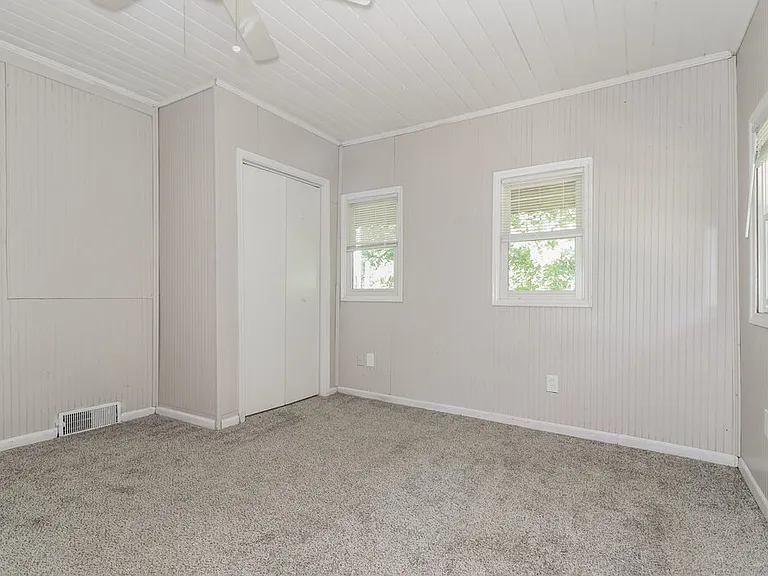 1255 Skyhaven Rd SE — Photo 13