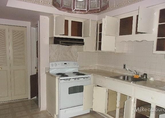 4th image of 30107 Lorraine Ave Unit 3