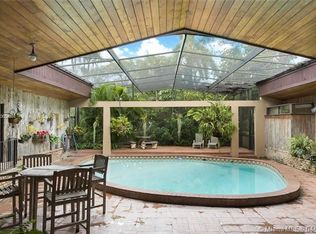 7345 SW 133rd Ter, Pinecrest, FL 33156