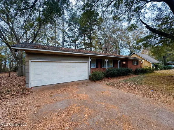 5253 Wayneland Dr, Jackson, MS 39211