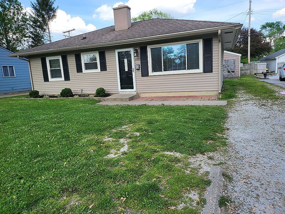 1st image of 2537 Meadow Dr
