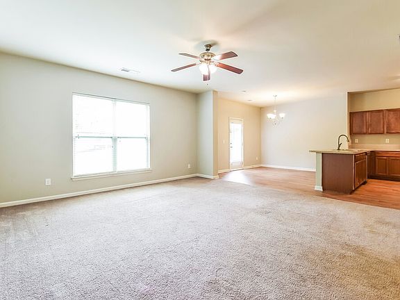 5th image of 115 Cassady Ln