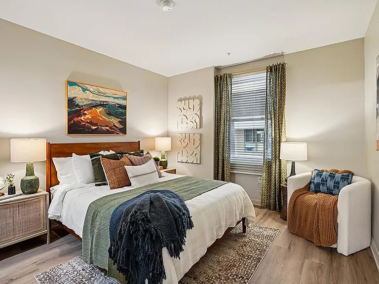 Haven at Del Mar Station Apartments — Photo 5