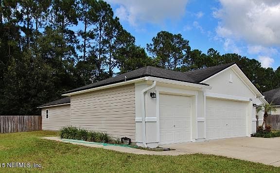 4th image of 11365 Martin Lakes Dr N