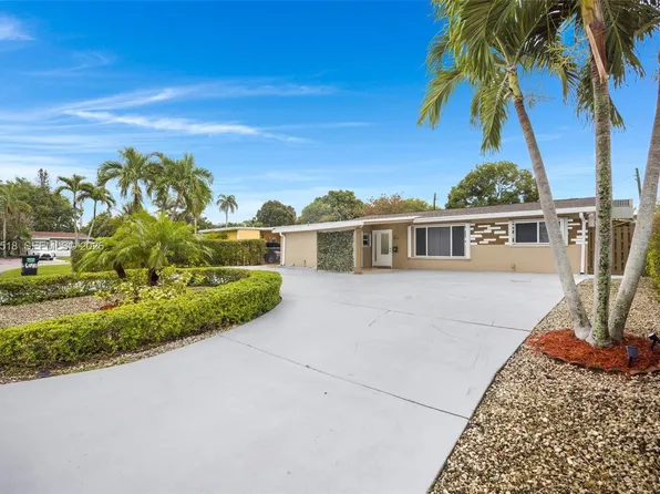 6450 McKinley St, Hollywood, FL 33024