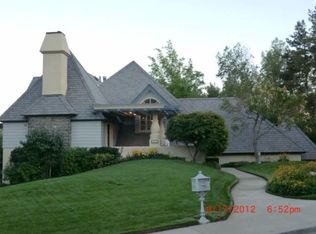 2560 Greensboro Dr, Reno, NV 89509