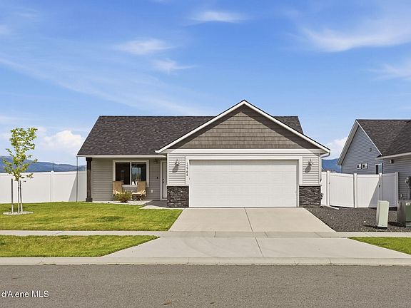 4th image of 12704 N Cavanaugh Dr