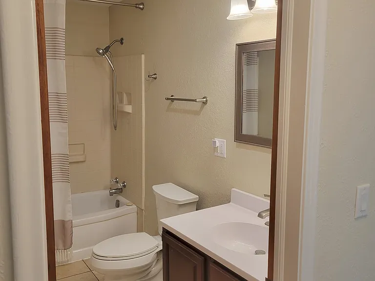 522 S River Rd #522 — Photo 10