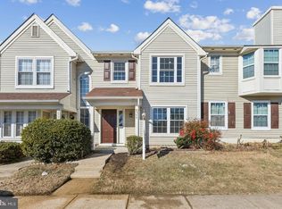 8775 Village Green Ct, Alexandria, VA 22309
