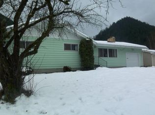 121 W Larch Ave, Osburn, ID 83849