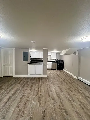 1427 9th Ave #9 Photo 1
