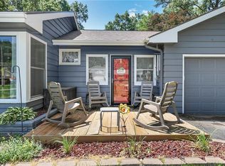 1035 Vilas St, Leavenworth, KS 66048