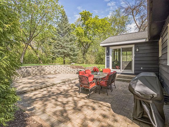 5th image of 12720 Parkwood Dr