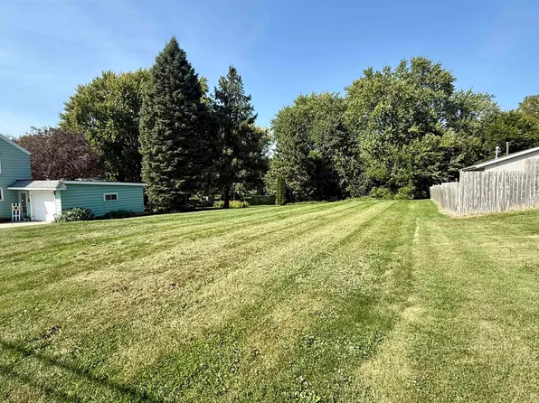 144 Webster St, Beaver Dam, WI 53916