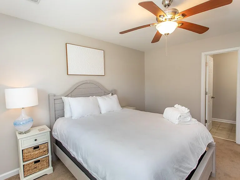 665 Tupelo Ln — Photo 27