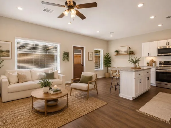 14010 Longstreet Rd #2, Willis, TX 77318