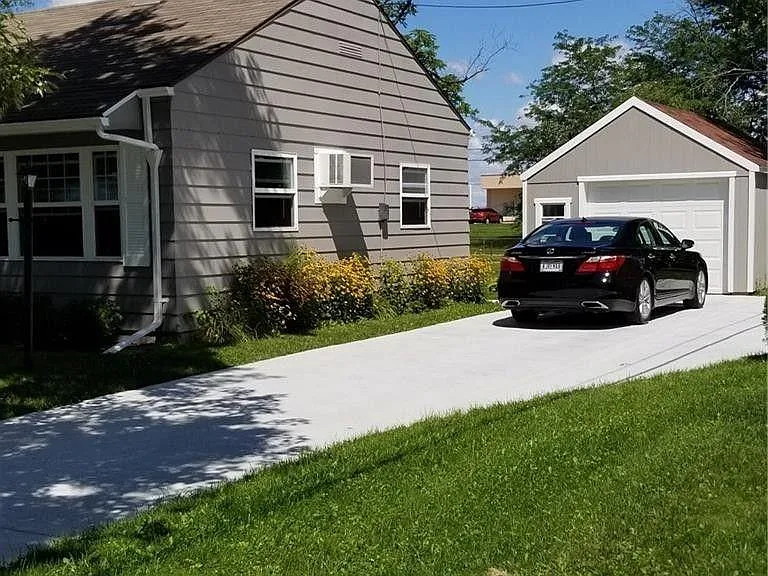 521 Koch Ave — Photo 5