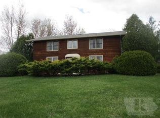 2307 Seven Hills Rd, Fairfield, IA 52556