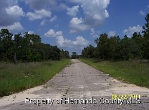4th image of 1818 W Skyline Dr