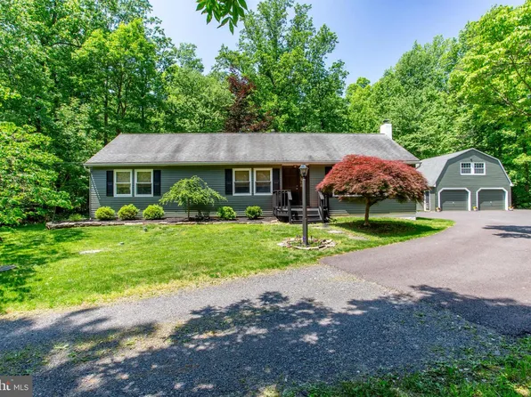 305 Tower Rd, Sellersville, PA 18960