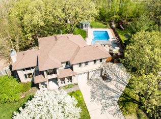 17445 Juneberry Ct, Lakeville, MN 55044