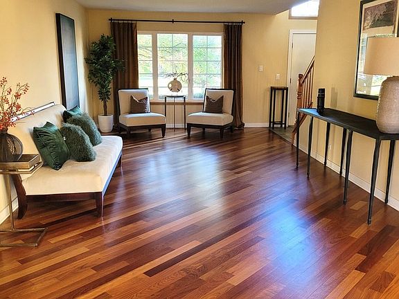 5th image of 5 E Grandview Dr