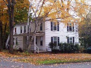 106 Amity St, Amherst, MA 01002