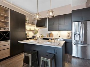 191 King St S #201, Waterloo, ON N2J 1R1