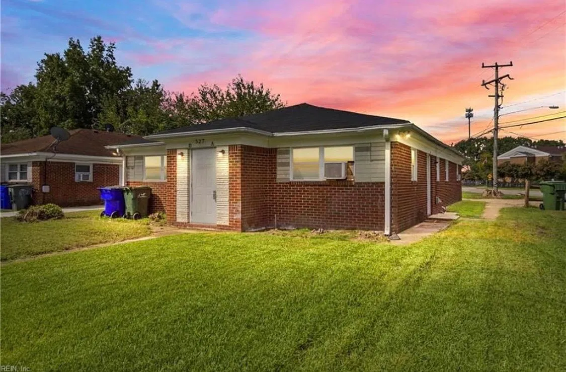 2 bed, 800 sqft, $800 — Photo 1