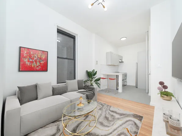 153 Norfolk Street image 1 of 10