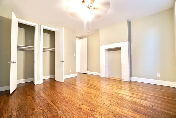 Rented by Aron Fried, LREB | media 22