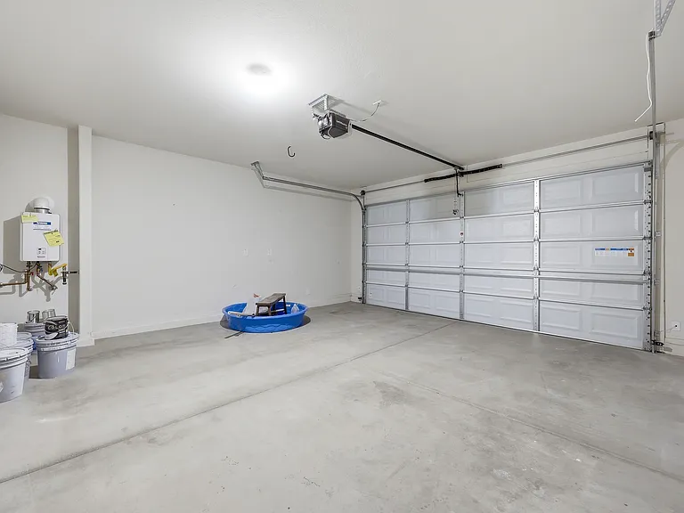 43721 W Acacia Ave — Photo 26