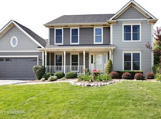 602 Holly Ct, North Aurora, IL 60542