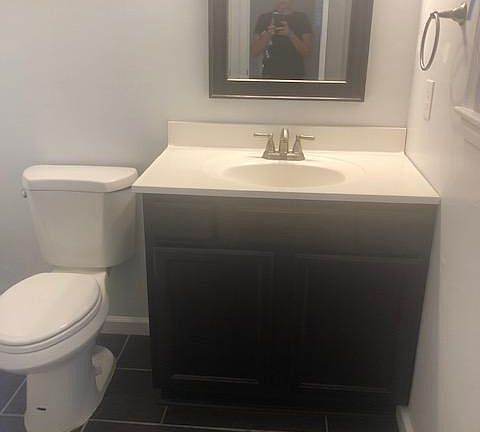 5th image of 224 Devonwood Ct