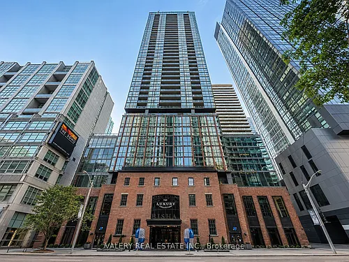 88 Blue Jays Way Photo 1