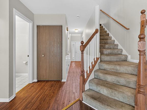 4th image of 337 Inner Circle Dr