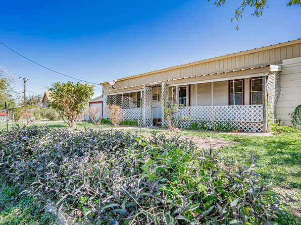 223 S Norton St, Dublin, TX 76446