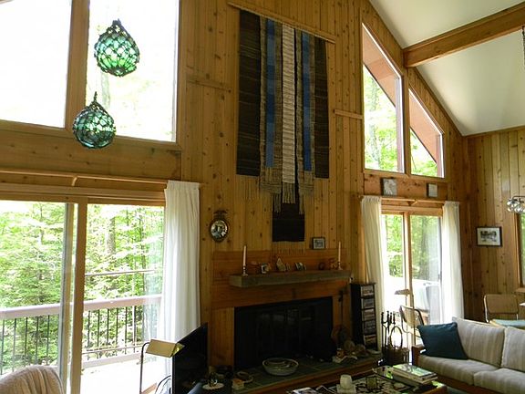 3rd image of 10867 Birchwood Dr