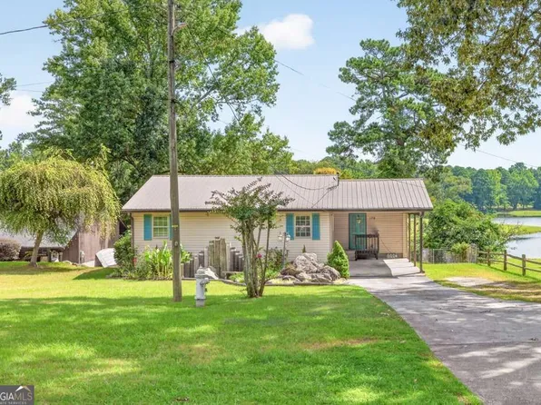976 Walker Lake Rd SW, Conyers, GA 30094