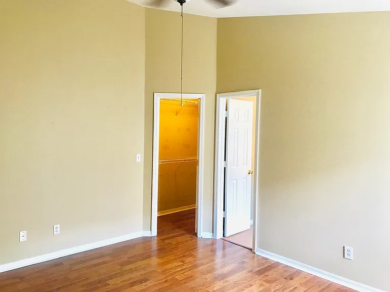 4617 Newbourne Way — Photo 16