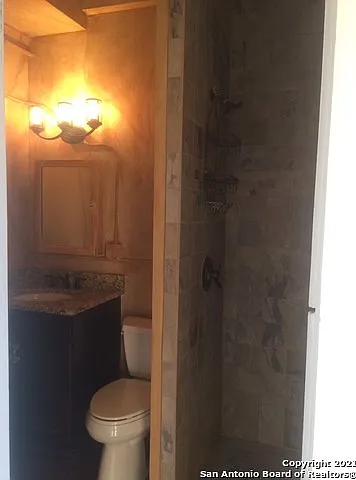 601 N Alamo St #203 — Photo 12