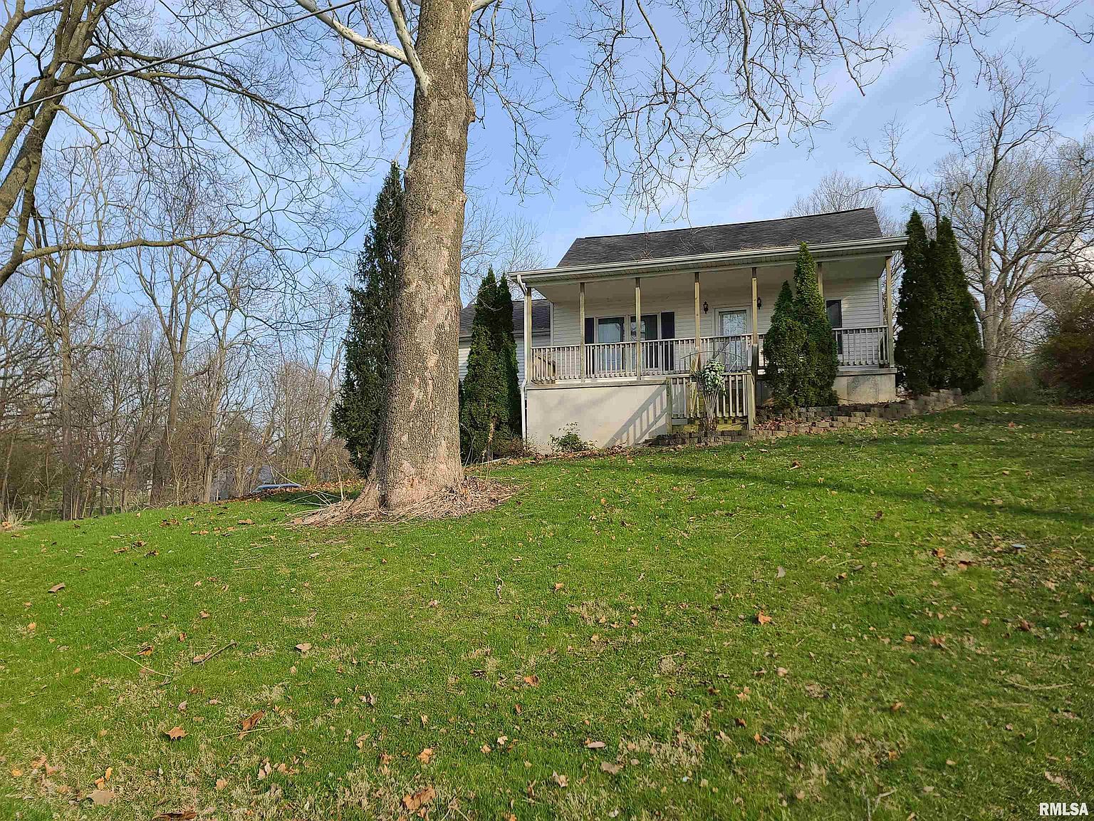 403 S Bluff St, Albany, IL 61230 Zillow