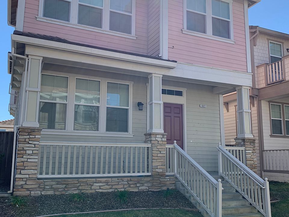 1st image of 537 Lexington Dr