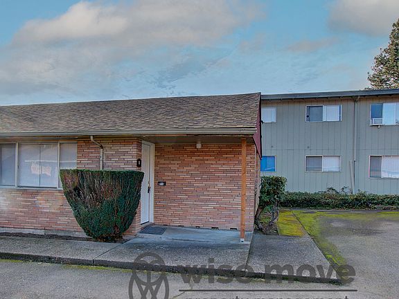 2nd image of 2605 E Mill Plain Blvd