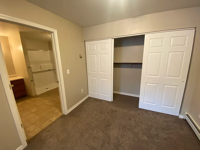 3725 Stephens Ave — Photo 9