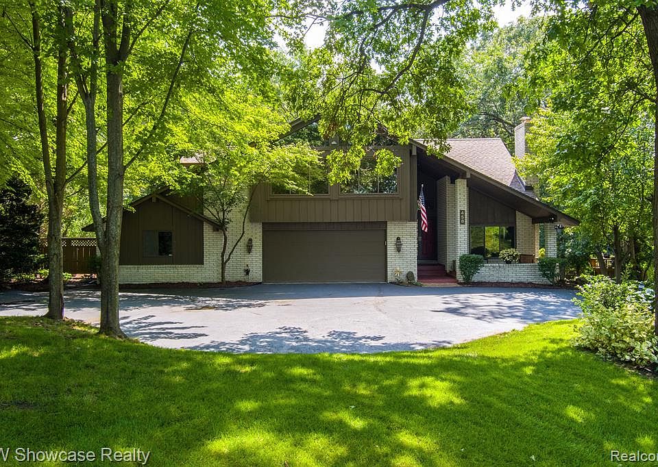 458 Melinda Cir, White Lake, MI 48386 Zillow