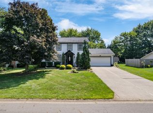 3250 Dunmore Ave NW, Canton, OH 44708