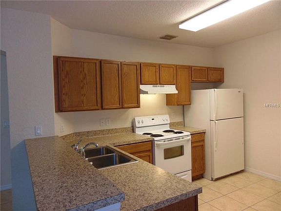 4th image of 431/429 Newmont Cir #6202
